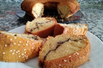 Sadece 1 Yumurta İle Puf Puf Kabaran Sade Kek