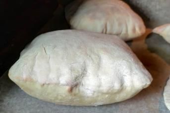Balon Ekmek (Pita Ekmeği) Tarifi