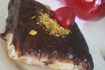 Çikolata Soslu Kedi Dili Pasta Tarifi