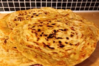 Dışı Çıtır İçi Yumuşacık Katmer