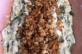 Cevizli Biber Yoğurtlaması