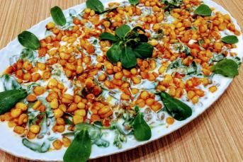 Yoğurtlu Mercimekli Semizotu Salatası