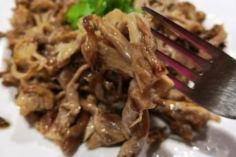 İstiridye Mantarı Kavurması (Et Gibi)