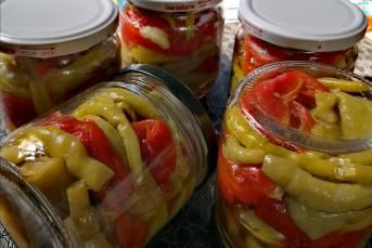 Kışlık Karışık Biber Sosu