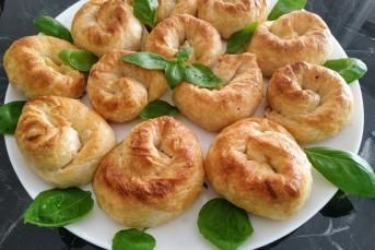 Yalancı Boyoz Böreği Tarifi