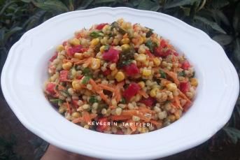 Zeytinyağlı Buğday Salatası