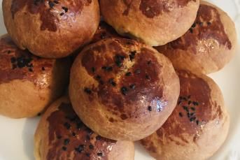 Kabaran Mayalı Kıymalı Poğaça