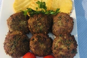 Yeşil Mercimek Köftesi