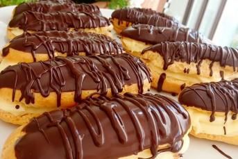 Pastane Usulü Çikolatalı Ekler Pasta Tarifi, Nasıl Yapılır