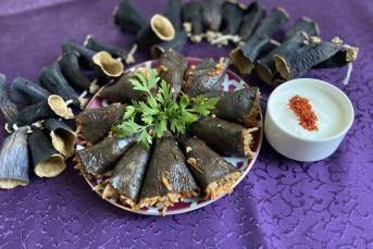 Kuru Patlıcan Dolması