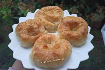 Yalancı Boyoz Böreği Nasıl Yapılır