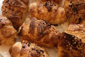 Yoğurtlu Kabarık Börek