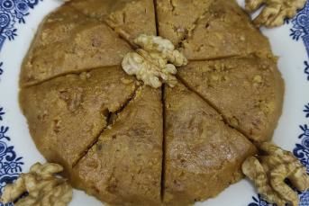 Kurabiye Kıvamında Un Helvası