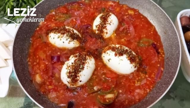 Domates Soslu Yumurta Kapama (Farklı Kahvaltılık Arıyorsanız) - Leziz Yemeklerim-image