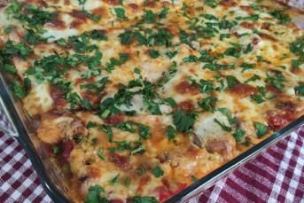 Kabaklı Beşamel Soslu Tavuk