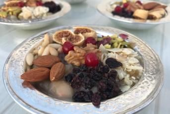 1 Kg Buğdaydan Aşure Tarifi