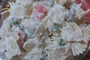 Nefis Makarna Salatası