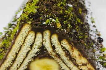 Muzlu Çikolatalı Üçgen Pasta Nasıl Yapılır