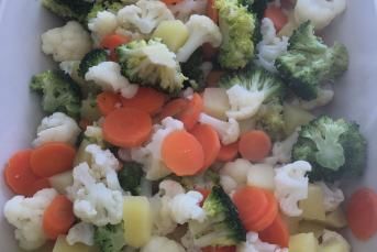 Fırında Beşamel Soslu Sebzeli Graten