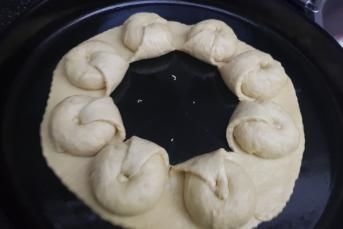 Pastane Tadında Yumuşacık Pizza Poğaça Tarifi