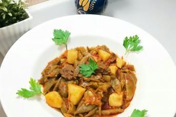 Düdüklüde Patatesli Taze Fasulye Yemeği