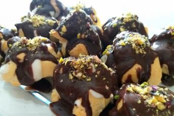 Pastane Usulü Profiterol Tarifi, Profiterol Nasıl Yapılır