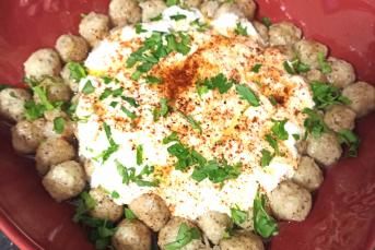 Valigülü (Tarhana) Köftesi