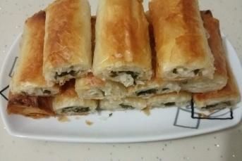 Baklava Yufkasından Çıtır Börek Tarifi