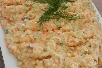 Yoğurtlu Kuskus Salatası