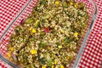 Bulgurlu Maş Fasulyesi Salatası