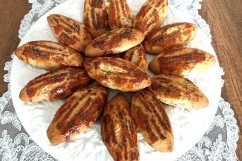 Kremalı Peynirli Poğaça Nasıl Yapılır