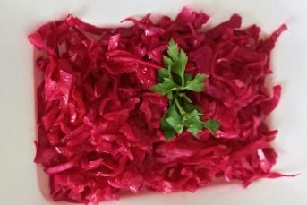 Lokanta Usulü Kırmızı Lahana Turşusu