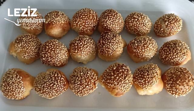 Lokmalık Susamlı Milföy Topları