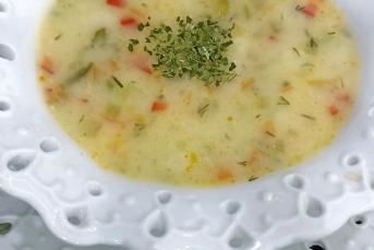 Çeşnili Karnabahar Çorbası Tarifi