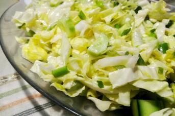 Beyaz Lahana Salatası Tarifi