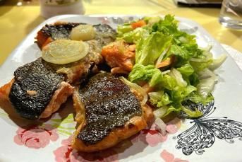 Fırında Soslu Somon Balığı