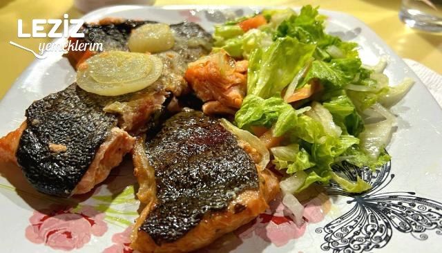Fırında Soslu Somon Balığı