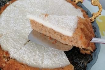 Kremalı Tarçınlı Tart Kek Tarifi