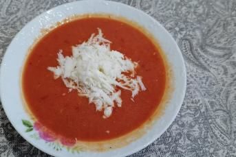 Kaşarlı Sarımsaklı Domates Çorbası (Sütsüz Kremasız)