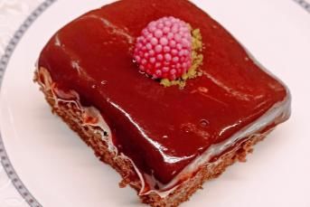 Ağlayan Pasta Tarifi, Ağlayan Pasta Nasıl Yapılır?