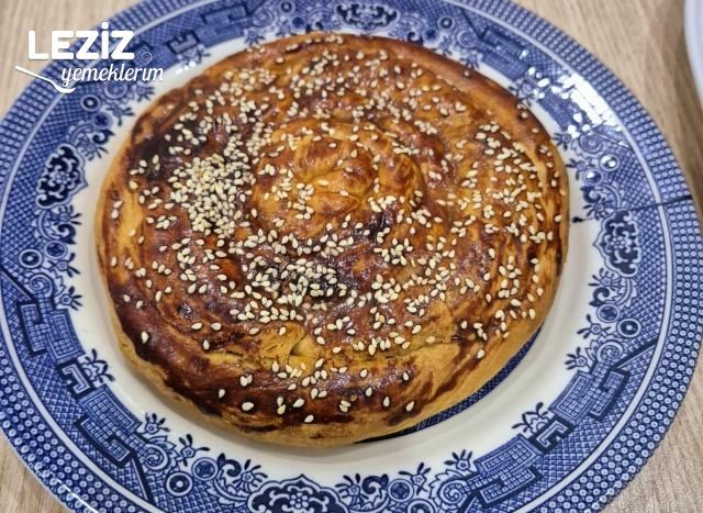 Pastane Usulü Tahinli Çörek Nasıl Yapılır