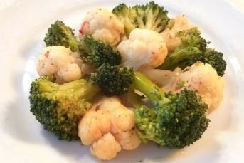 Enfes Soslu Karnabahar Ve Brokoli