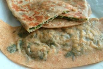 Tam Buğday Unlu Ispanaklı Börek (Yağsız Pişen)