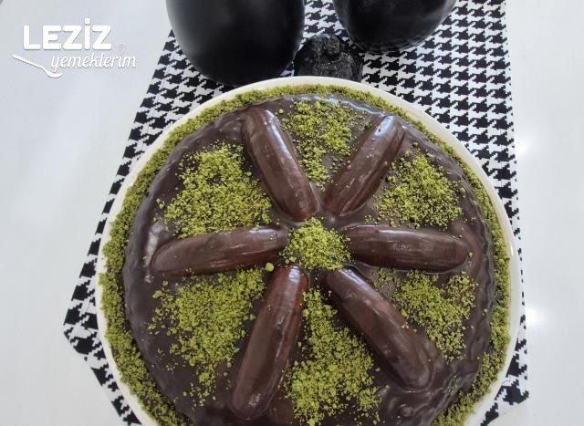 Çikolatalatı Muzlu Pasta Tarifi