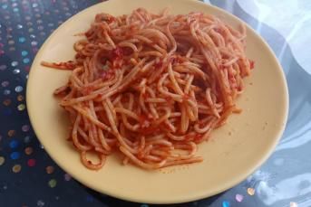 Domates Soslu Spagetti