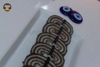 Bisküvili Rulo Pasta Tarifi