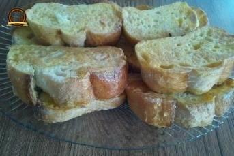 Kızarmış Yumurtalı Ekmekler