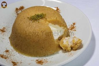 Dondurmalı İrmik Helvası Yapılışı