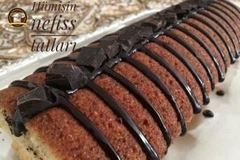 Mantolu Çikolata Parçalı Kek