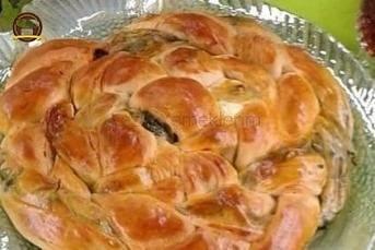 Ispanaklı Örgü Börek
